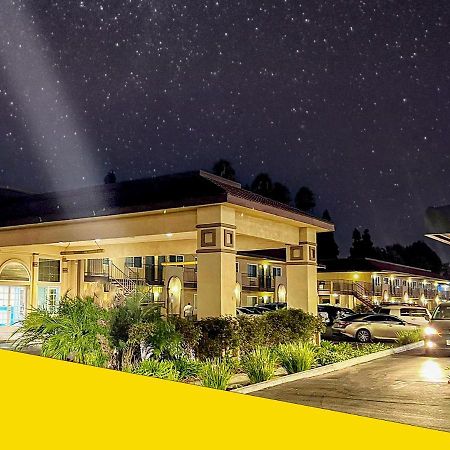 Bposhtels Anaheim Hostel Ngoại thất bức ảnh