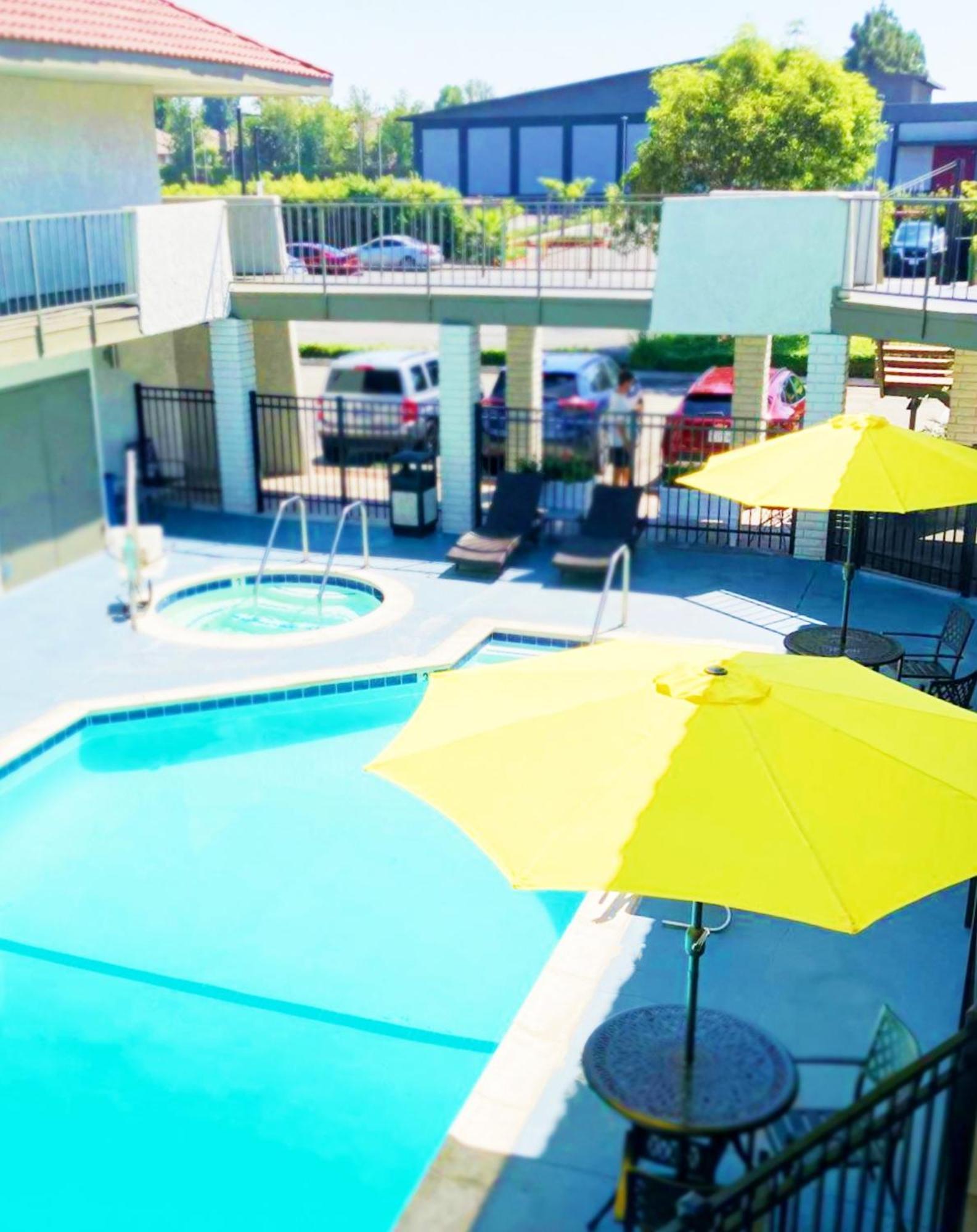 Bposhtels Anaheim Hostel Ngoại thất bức ảnh